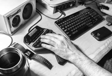 1-1！英超神剧情：15人伤停 倒数第五绝平10.2亿豪门 终结6连败